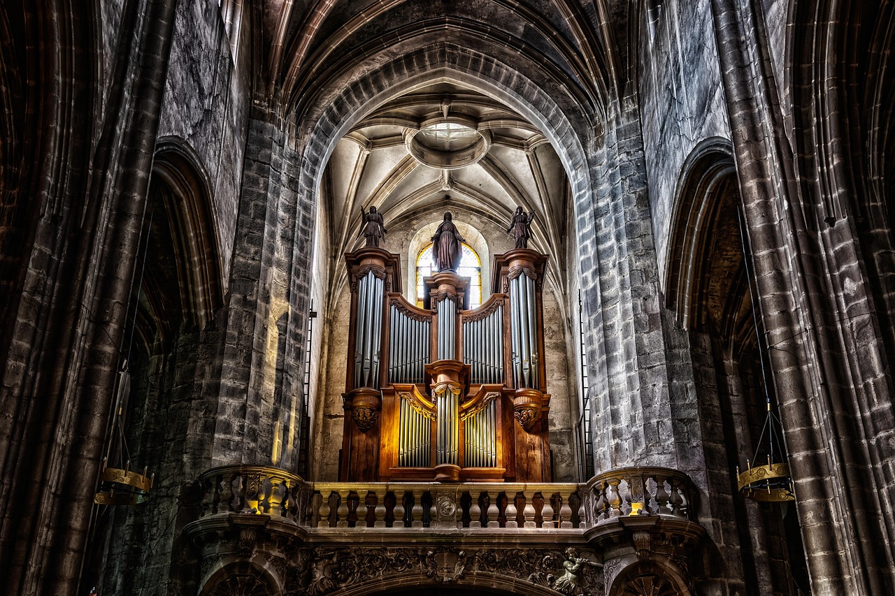 cathedral choir organ interior